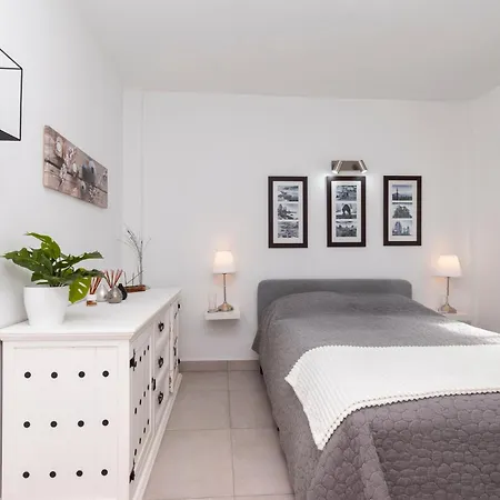 Villa Beautiful 3 Bedroom *