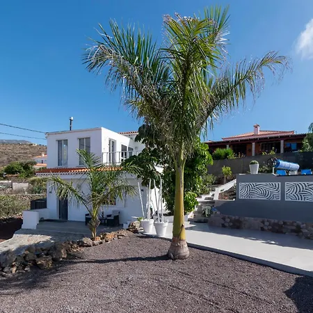 Villa Beautiful 3 Bedroom *